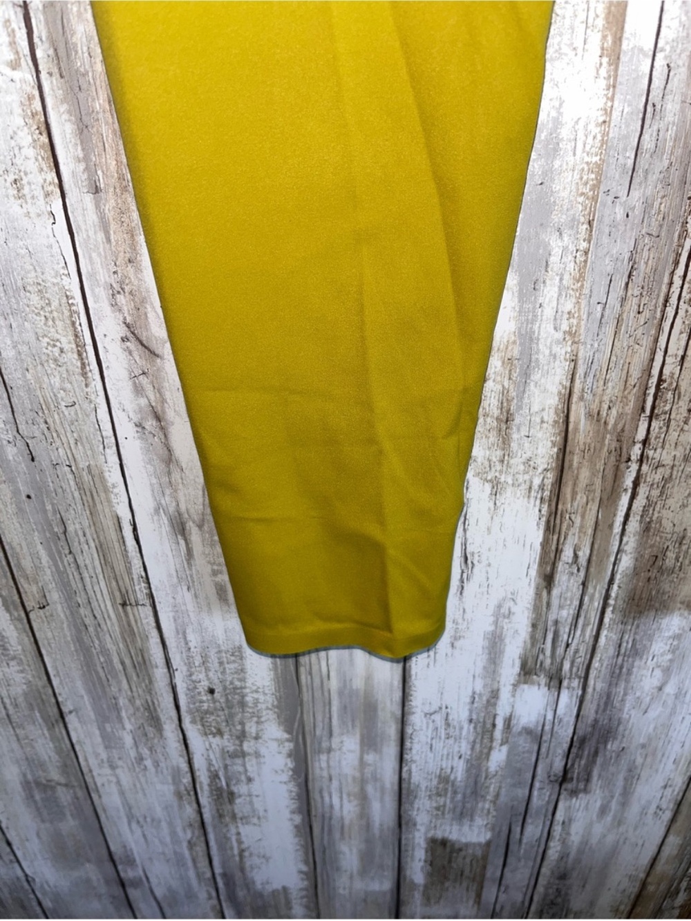 ZYIA Active Chartreuse Lime High Rise 7/8 Leggings Yoga Pants Size 2 - Picture 2 of 5